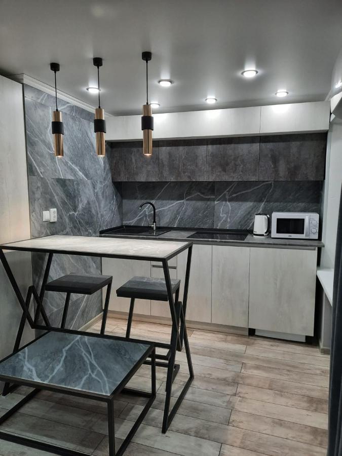 Люкс Академика Сатпаева 19 Apartment Pavlodar Ngoại thất bức ảnh